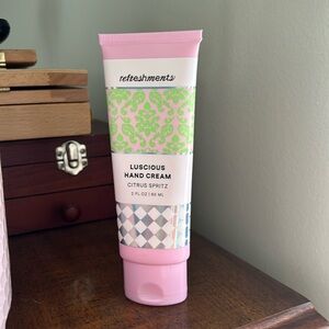 Refreshments Luscious Hand Cream